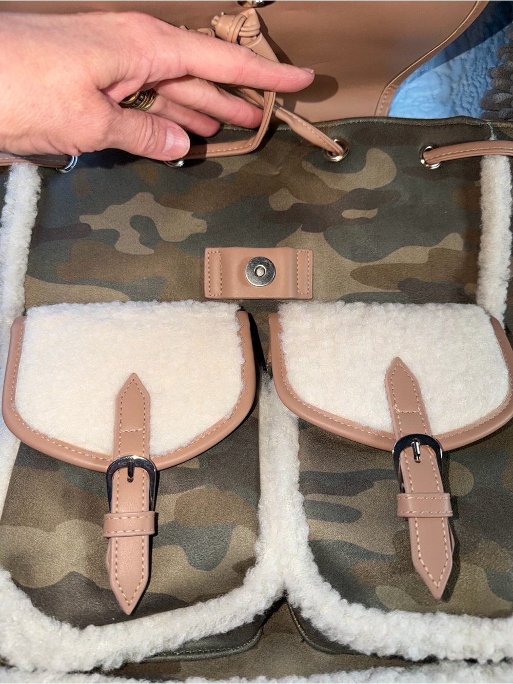 BearPaw Camo Backpack with Cream Sherpa Trim and Tan Accents - Picture 10 of 13